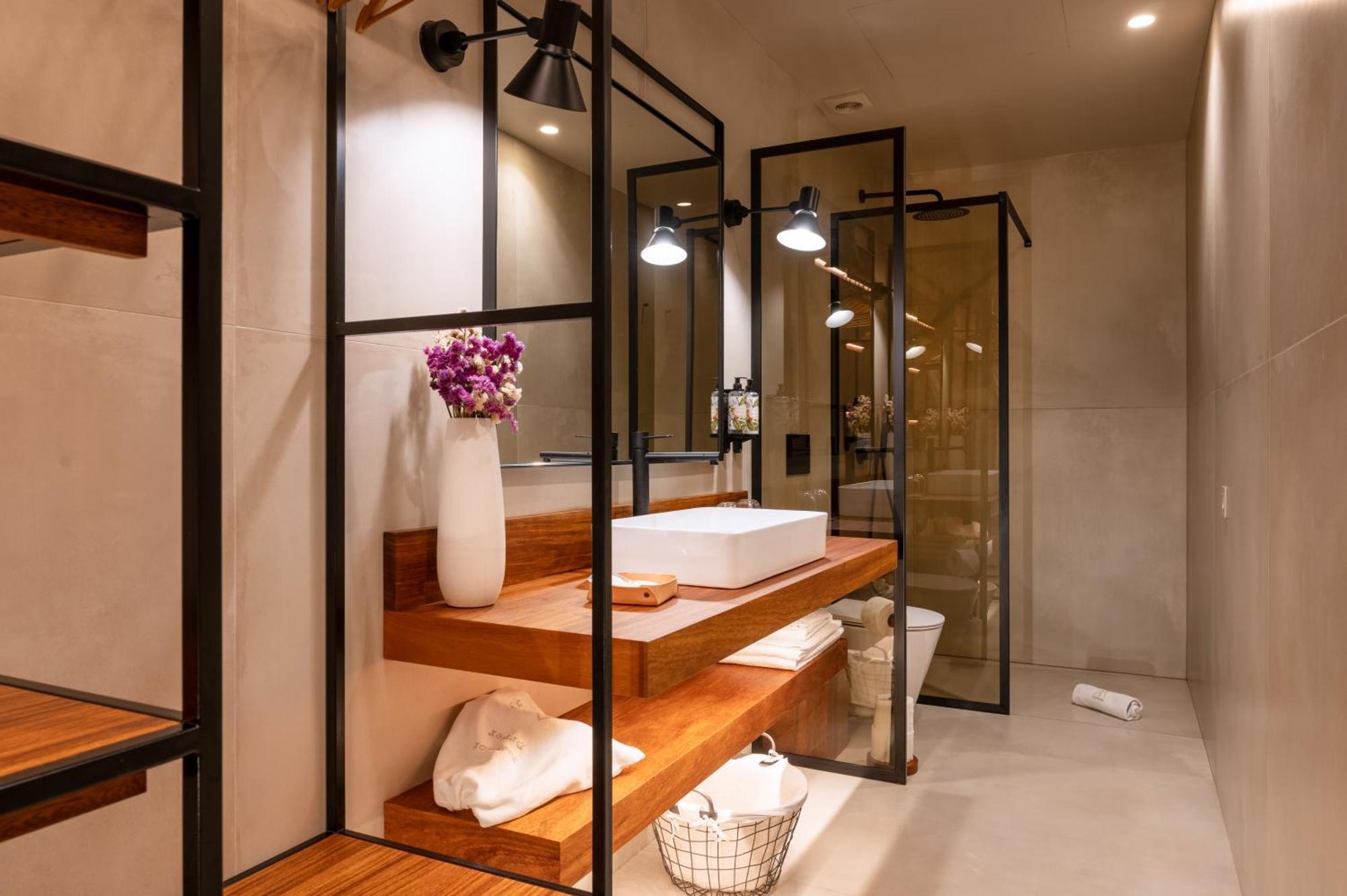 Dourwin - Riverside Suites - Adults Only Penafiel Phòng bức ảnh