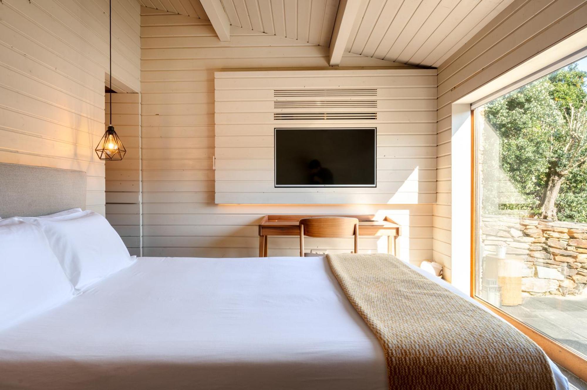 Dourwin - Riverside Suites - Adults Only Penafiel Phòng bức ảnh